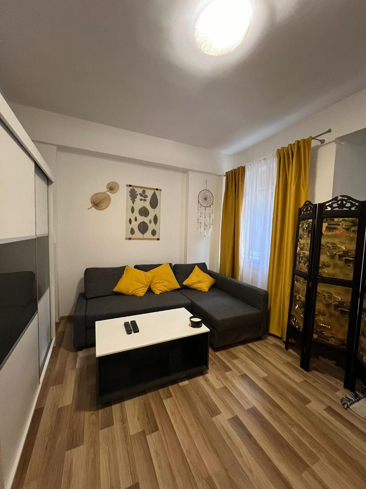Studio Ultracentral Universitate Bukareszt Zewnętrze zdjęcie